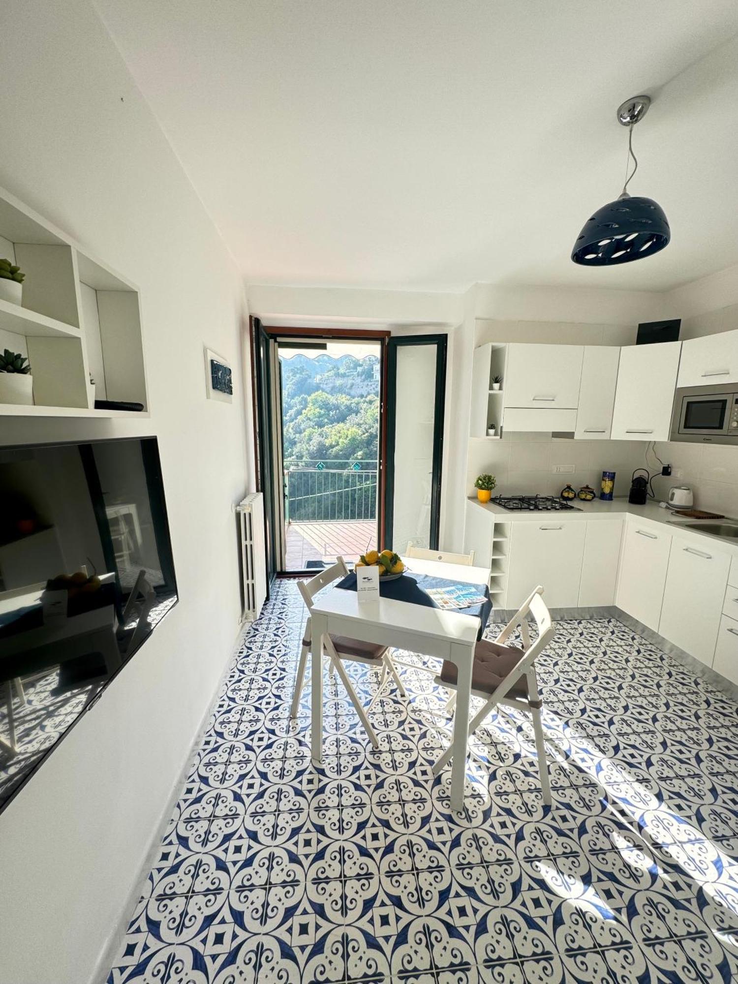 Panoramic Flat Amalfi Coast - Sea View 1 Apartment Vietri Luaran gambar