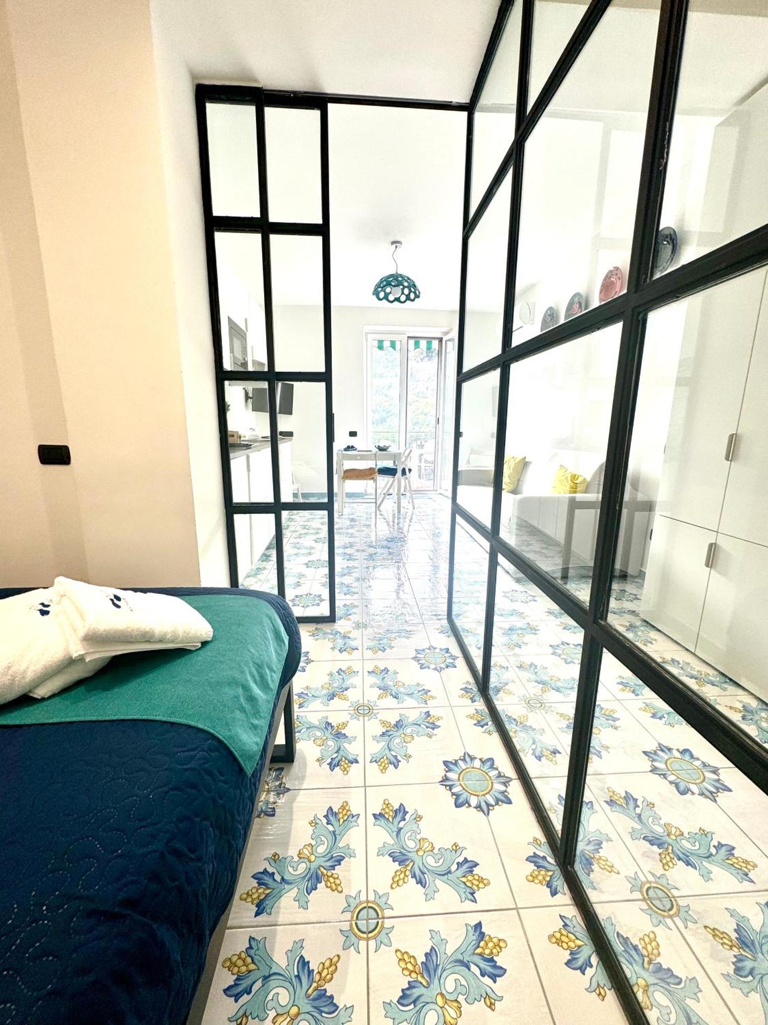Panoramic Flat Amalfi Coast - Sea View 1 Apartment Vietri Luaran gambar